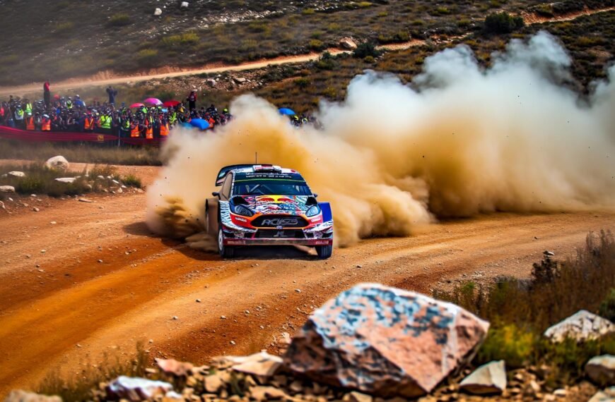 Esapekka Lappi kohtaa haasteita Hyundain testiohjelmassa ennen Ruotsin MM-rallia