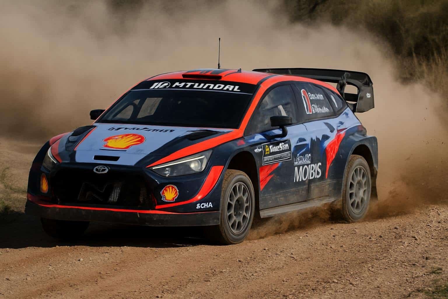 Hyundai Motorsportin WRC-tulevaisuus vaakalaudalla: Satelliittitiimi suunnitteilla
